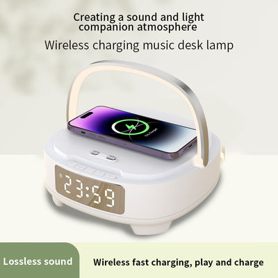 Relógio de alarme multifuncional carregador de telefone Bluetooth alto-falante 15W com luz noturna