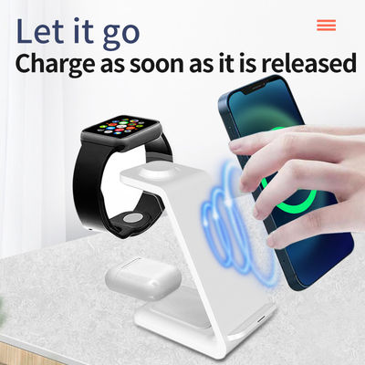 Multifunção Qi 3 In 1 15w Carregador sem fio Para Iphone Iwatch Tipo de suporte de telefone